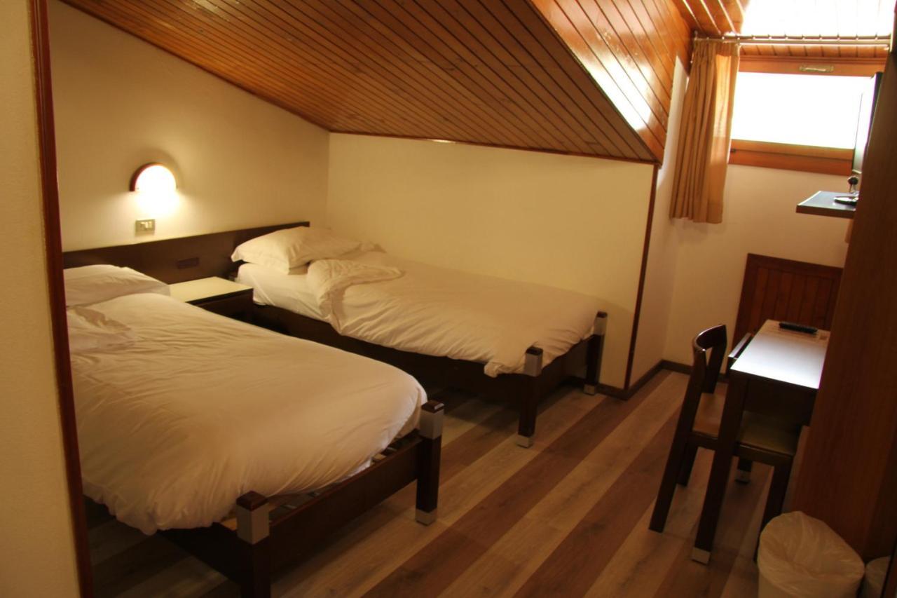 Hotel Davost Forni di Sopra Εξωτερικό φωτογραφία