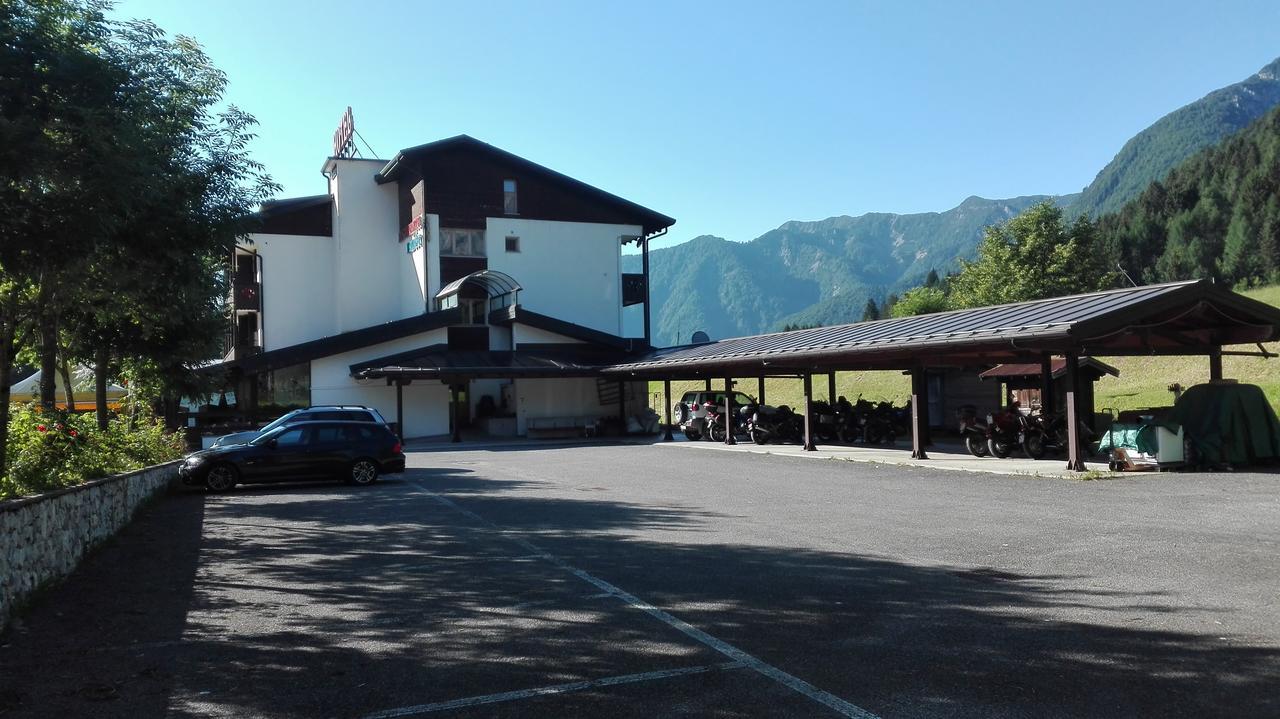 Hotel Davost Forni di Sopra Εξωτερικό φωτογραφία